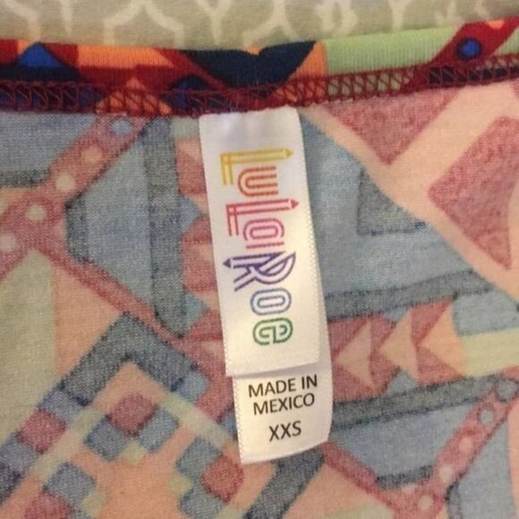 Lularoe Womens Size XXS Classic Tee Blue Multi Print Top Short Sleeve Shirt - Picture 2 of 4